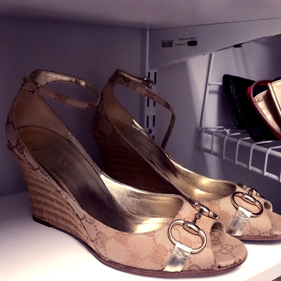 GUCCI WEDGE SHOES SIZE 8 - Picture 1 of 1